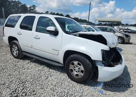 2013 Chevrolet Tahoe C1500 Ls z USA, uszkodzony, nr VIN 1GNSCAE01DR368078